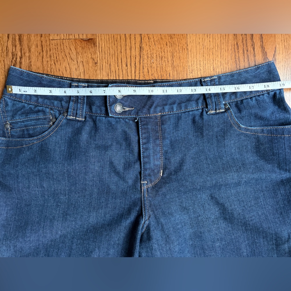 Lane Bryant Cropped Jeans Womens 18 Dark Blue Denim Elastic Waist. Like NEW! - Picture 7 of 8